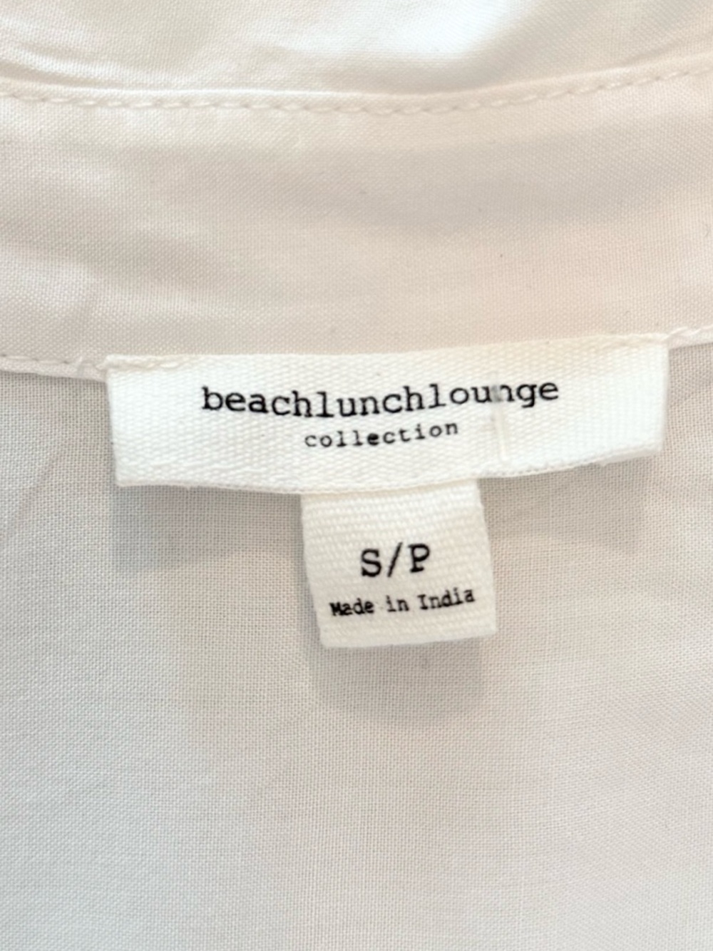 beachlunchlounge Size S White Button Down Arya Pocket Long Sleeve Shirt - Picture 7 of 9